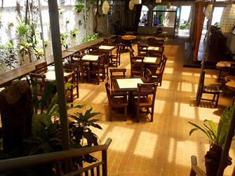 Enjoy a variety of food and drinks in our in-house Restaurant & Bar.